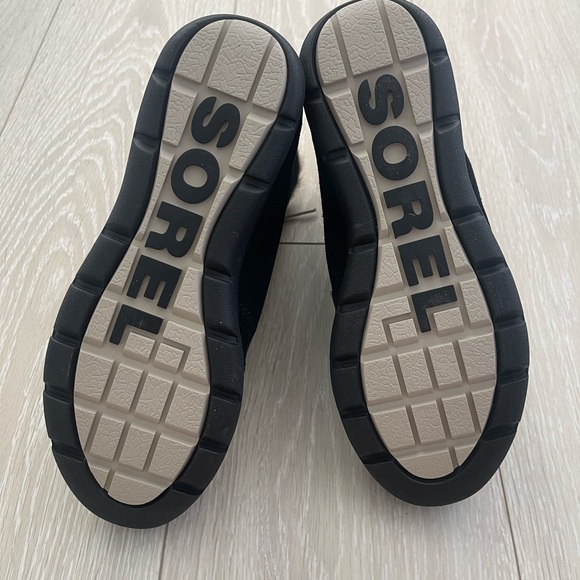 Sorel Women’s Explorer Joan Suede Boots - Picture 10 of 10